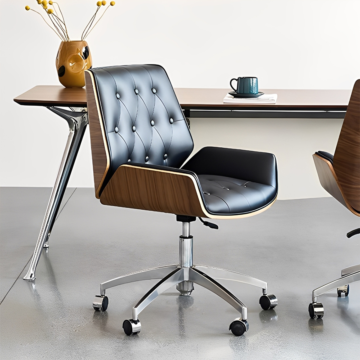 ウッドフレームシンプルチェア