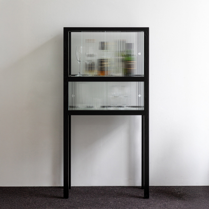 ライトシルエットキャビネット