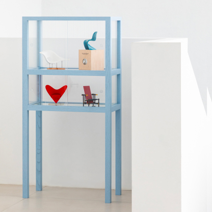 ライトシルエットキャビネット