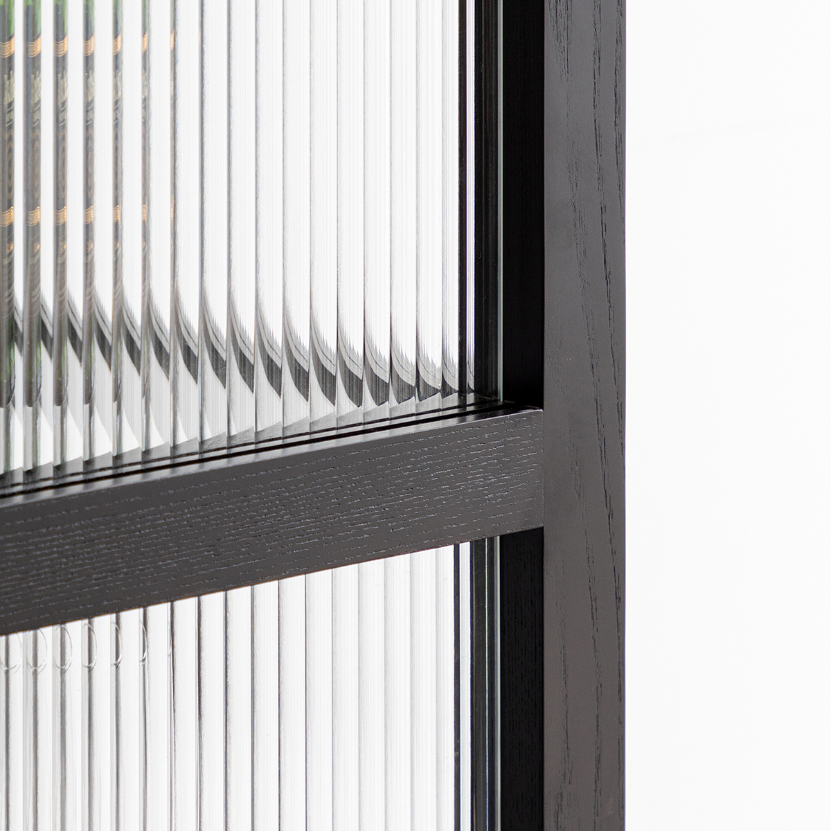 ライトシルエットキャビネット