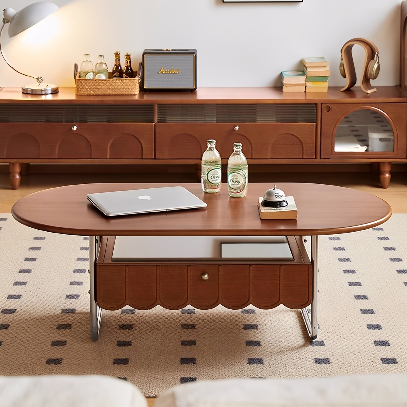 スカラップレッグティーテーブル