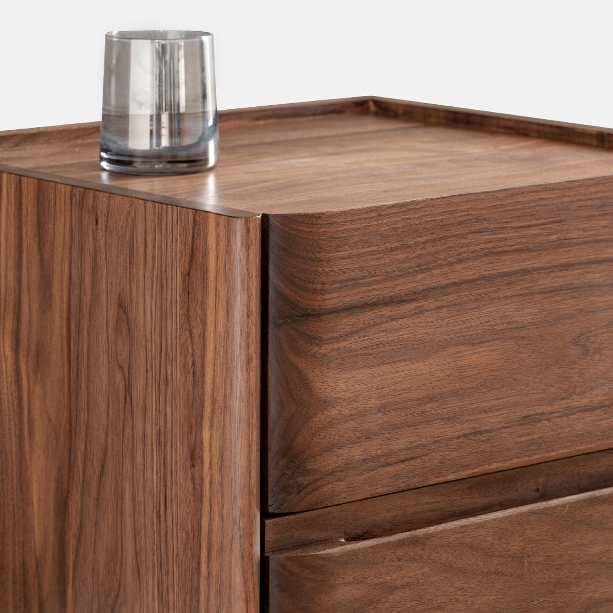 ブラックウォールナット材 トーンナイトテーブル