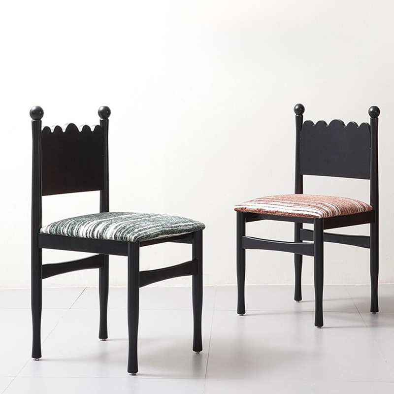 レトロ木製ダイニングチェア