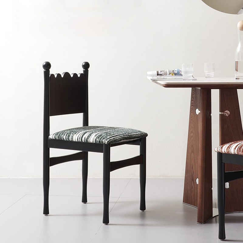 レトロ木製ダイニングチェア