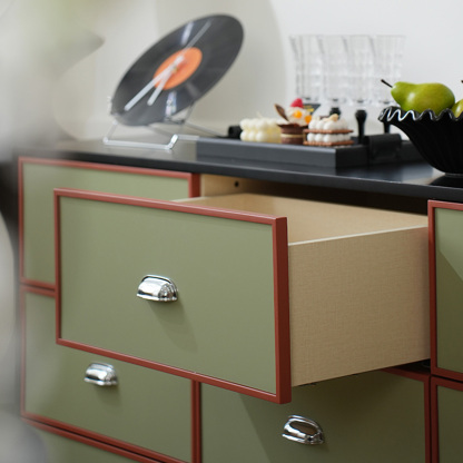 レトロポップチェスト