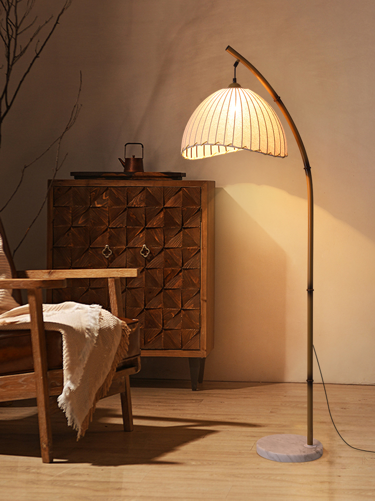 バンブースタンドライト | 自然な温かみを演出する和モダンデザイン