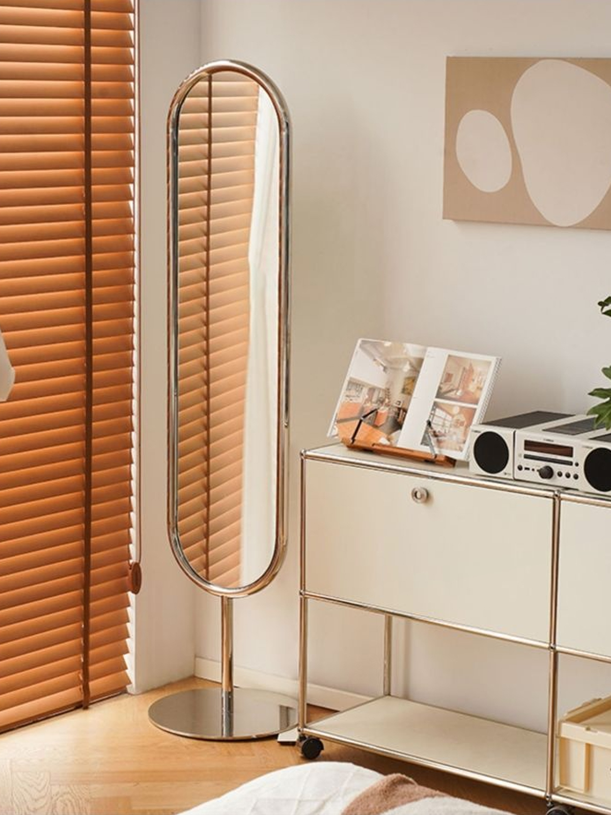 オーバルスタンドミラー