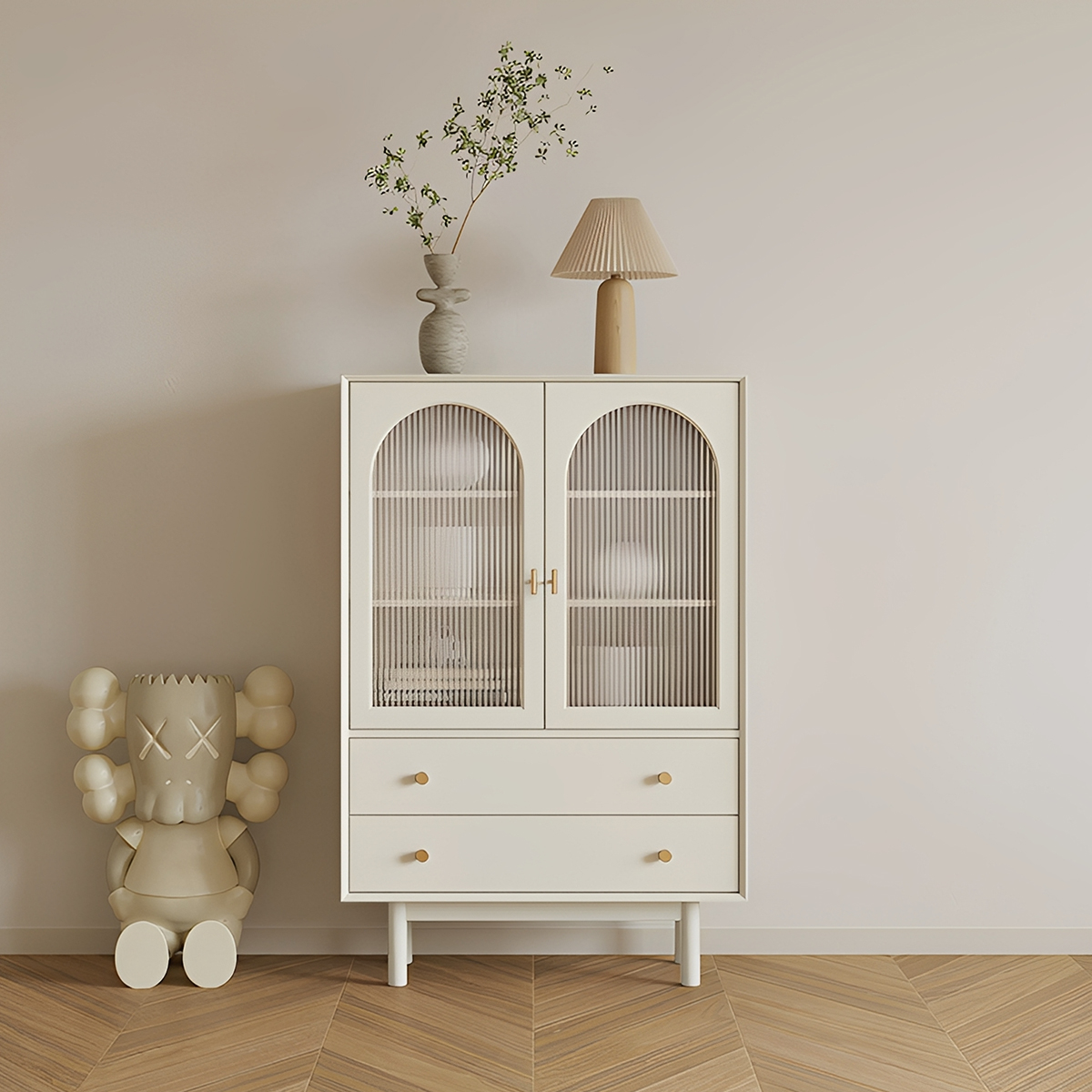 クラシックアーチキャビネット | 優雅なアーチ型ガラス扉と高級ピアノ