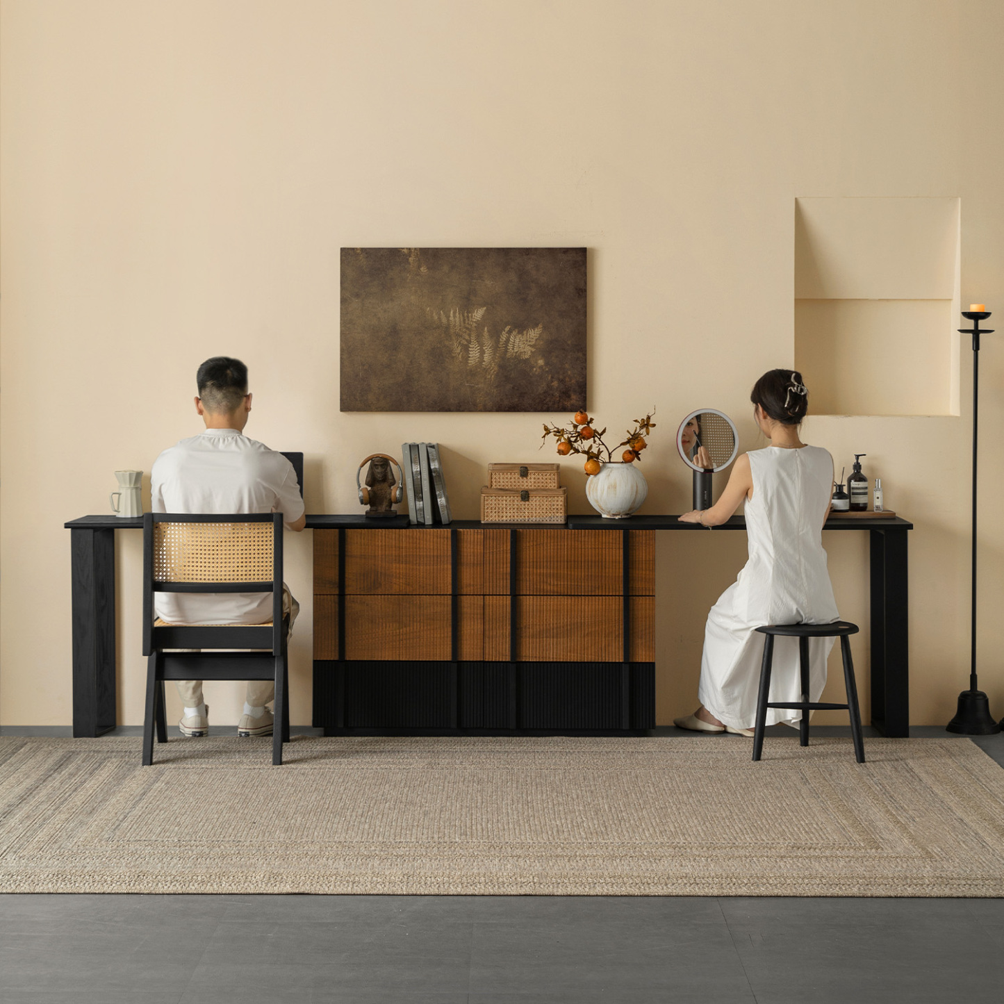 Woody Aura モダンキャビネットドレッサー