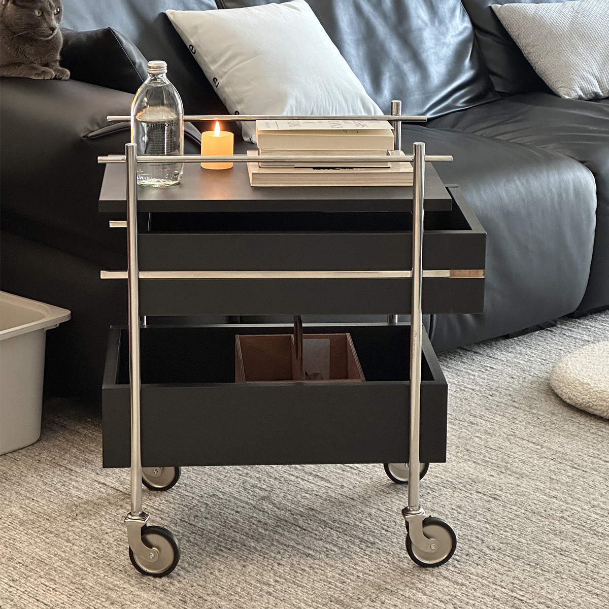 光製作所 二段式サイドテーブル キャスター付き タグ付き 送料無料 キャスター付2段サイドテーブル | 耐久性の高い環境配慮素材を採用