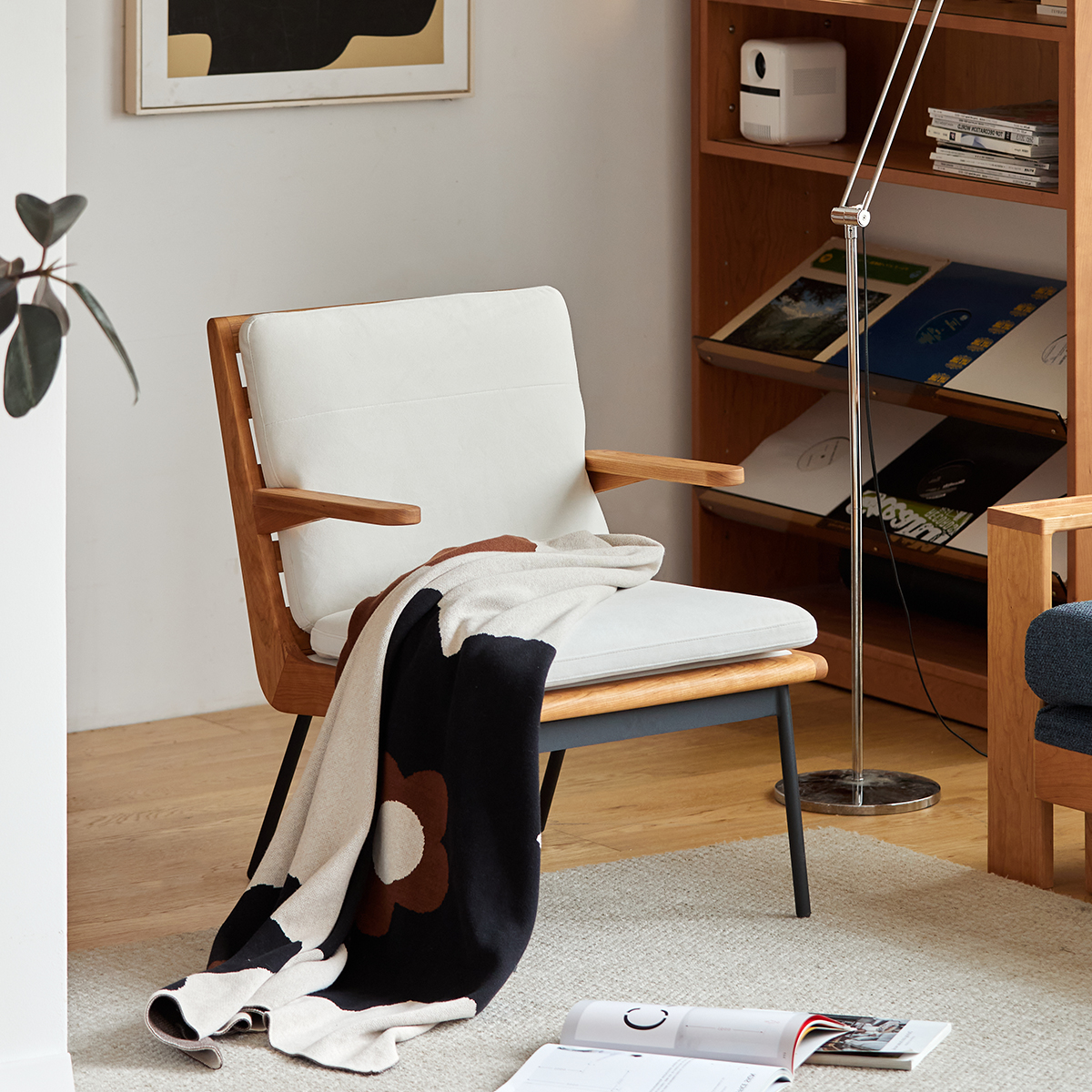 Woody Prime Cherry モダンウッドフレームチェア