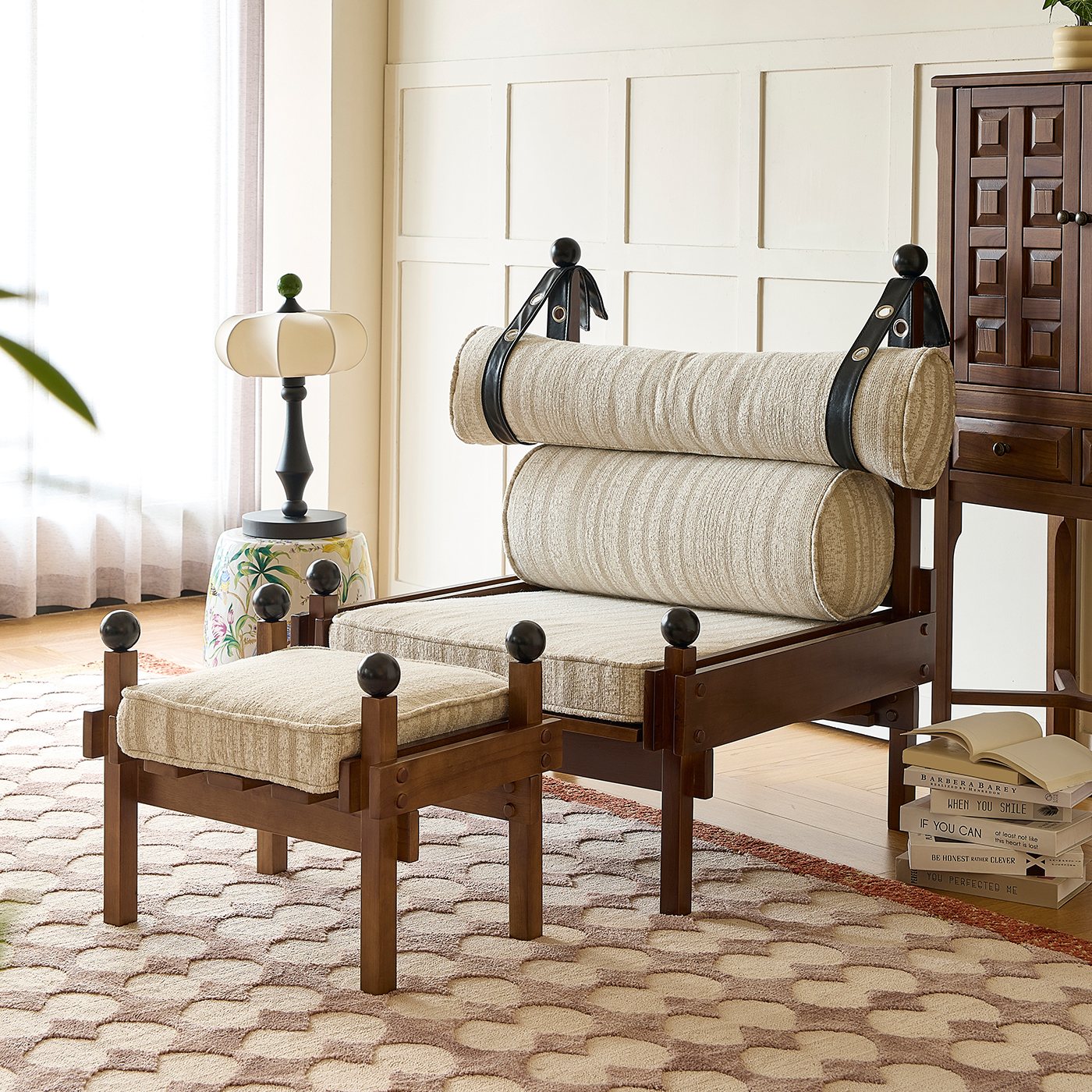 ロールクッションラウンジチェア