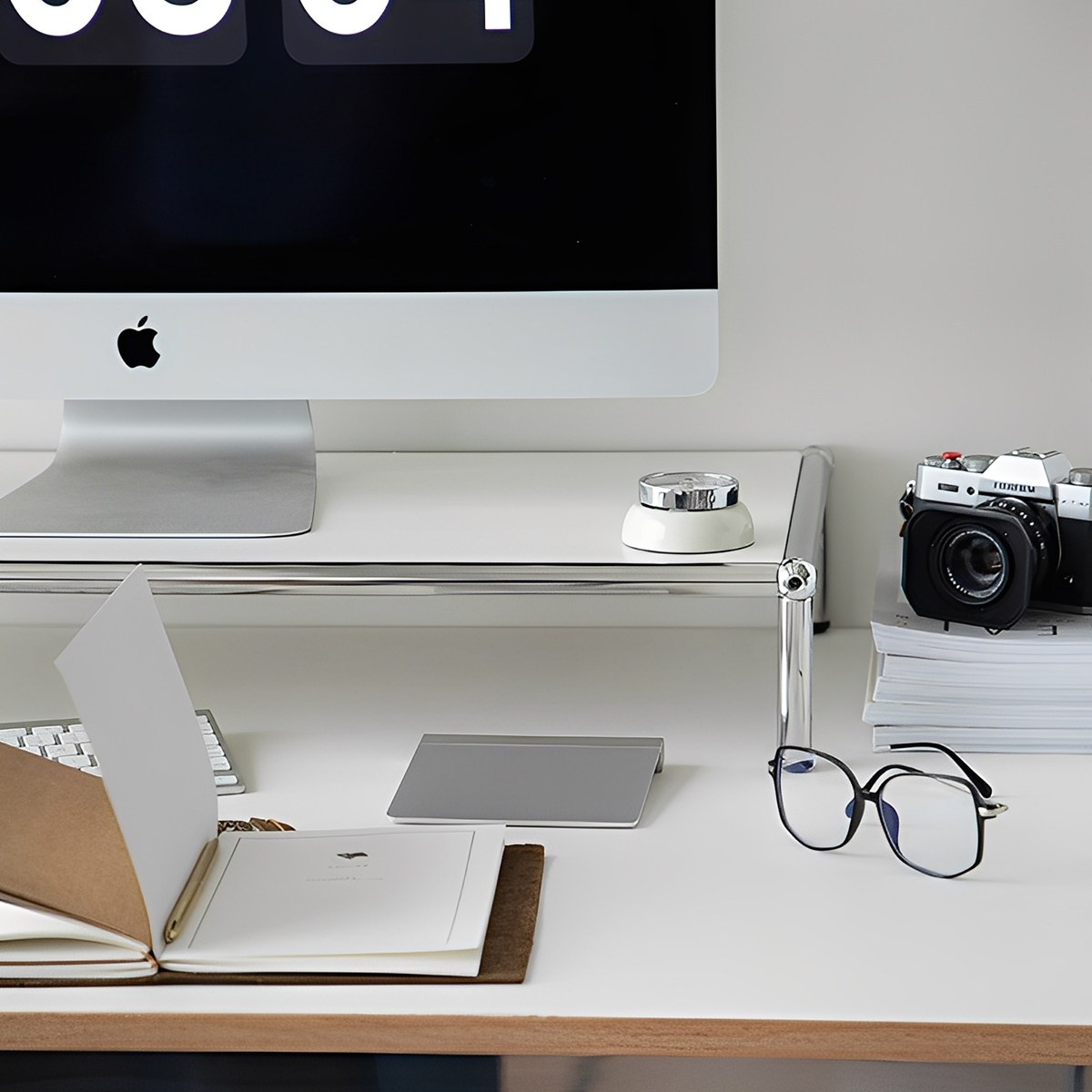 ステンレスモニタースタンド