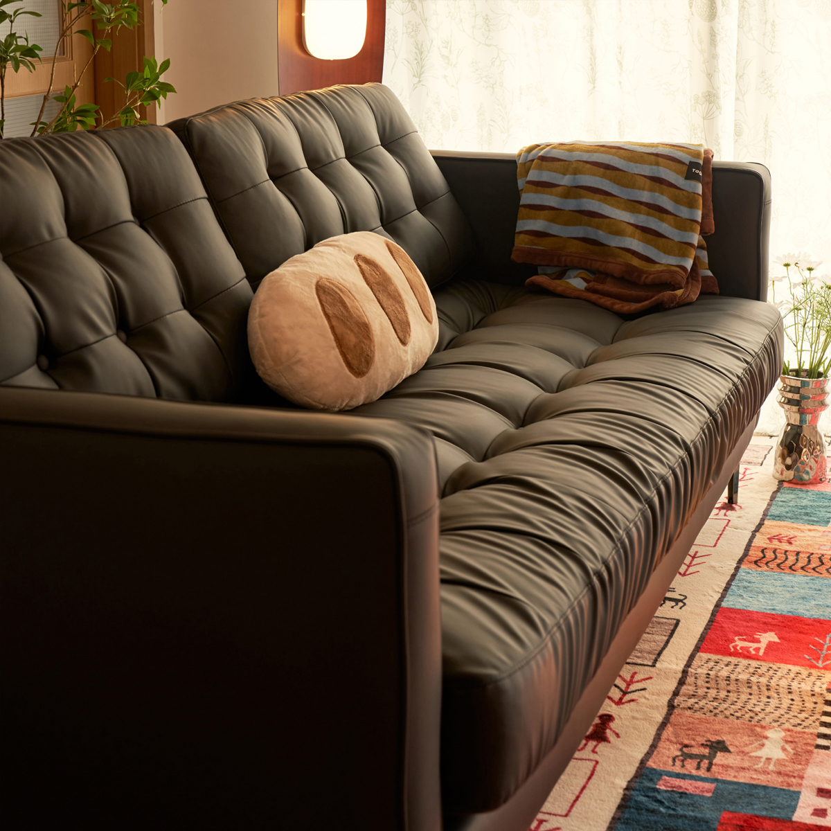 レザーソファ｜上質なレザーと柔らかな座り心地【CAGUUU公式】