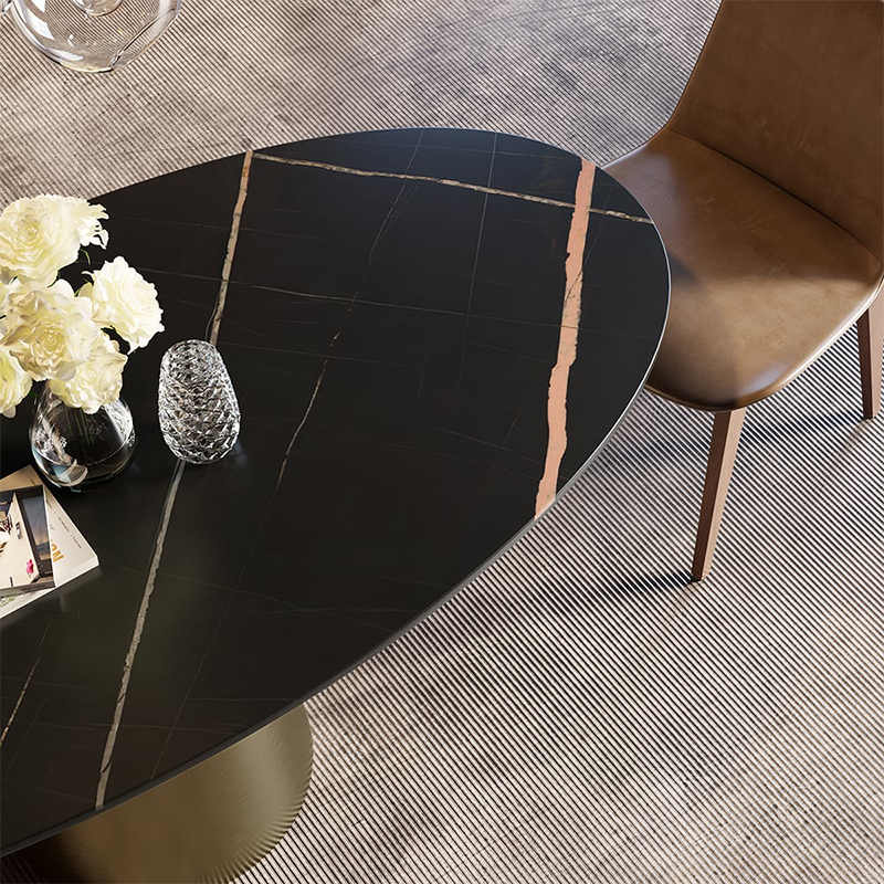 リュクスデザインテーブル