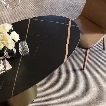 リュクスデザインテーブル