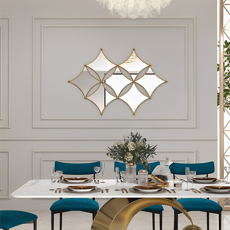 オーバルモチーフ壁掛けミラー