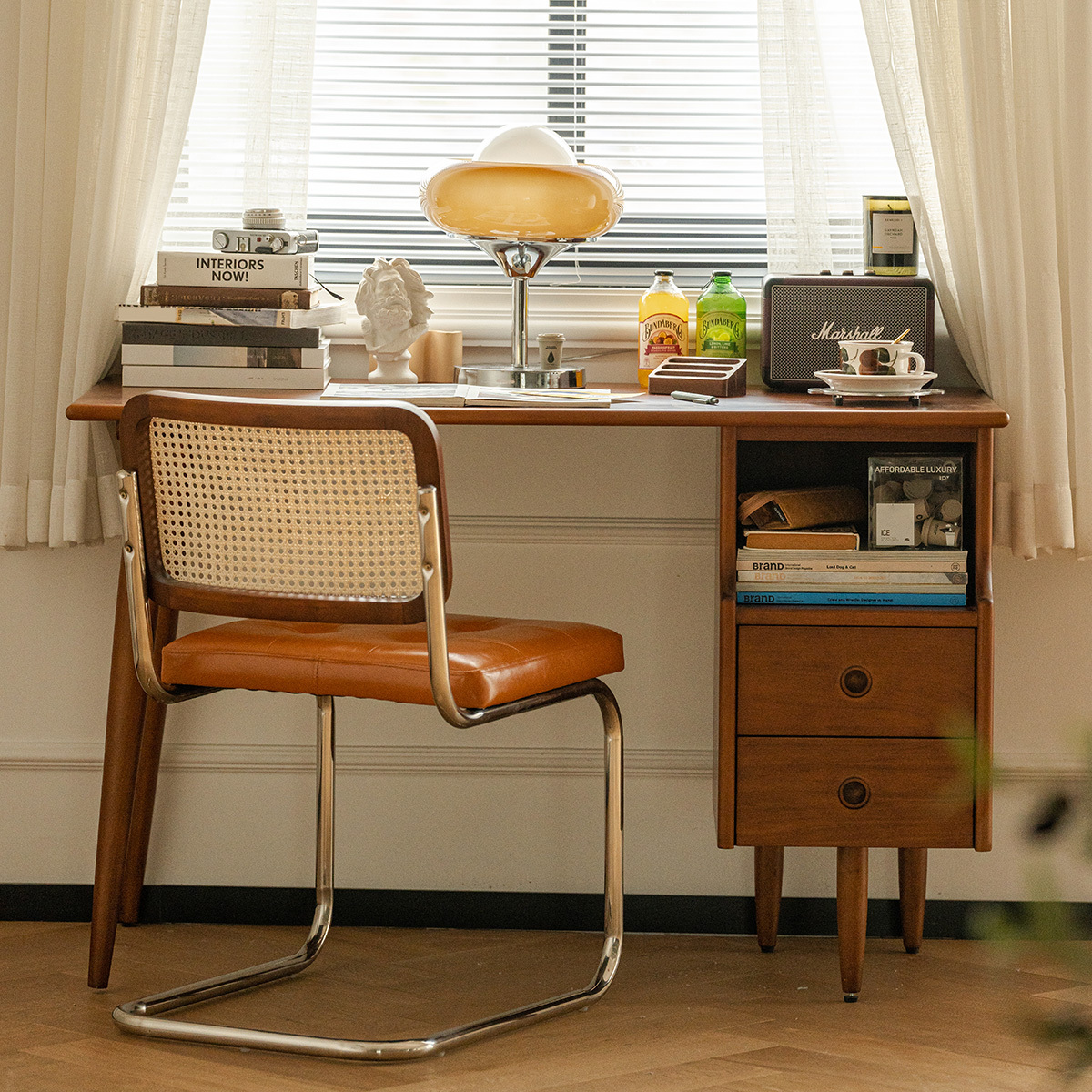 Woody Prime Boxツゲ材 収納付き木製ワークデスク | デザイン性と機能