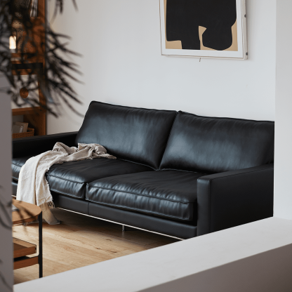 ヴィンテージ風本革ブラッククッションソファ【カスタマイズ可】