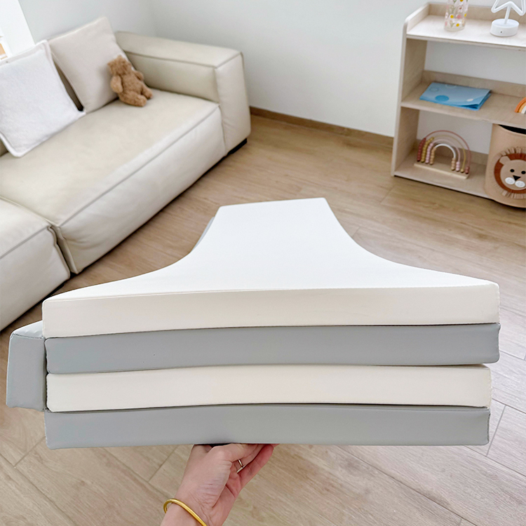 折り畳み防水ハイハイマット