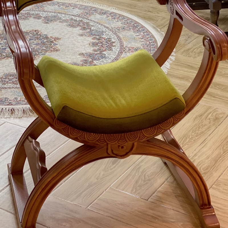 レトロスタイルチェア