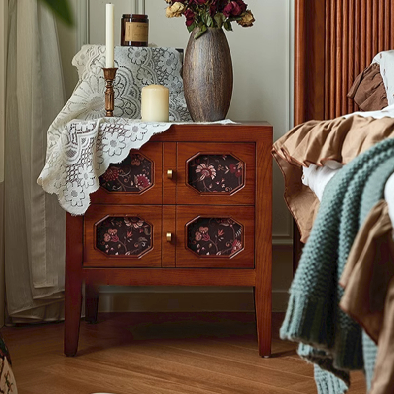 レトロ調ナイトキャビネット | ヴィンテージ感漂う洗練された収納家具