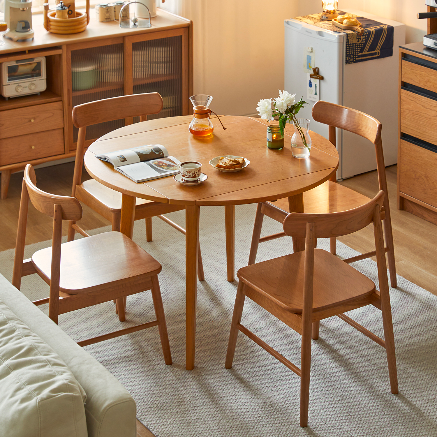 ダイニングテーブル｜おしゃれな食卓を演出・家族の食事に【CAGUUU公式】