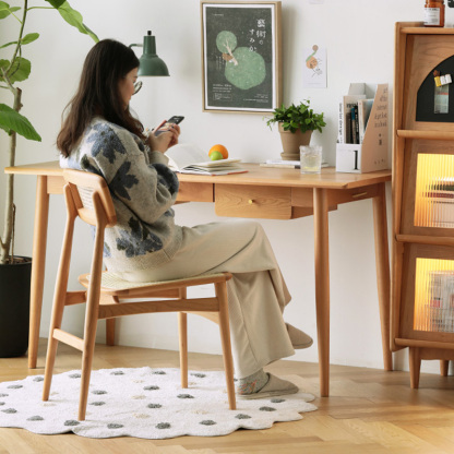 チェリー材 リラックスダイニングチェア