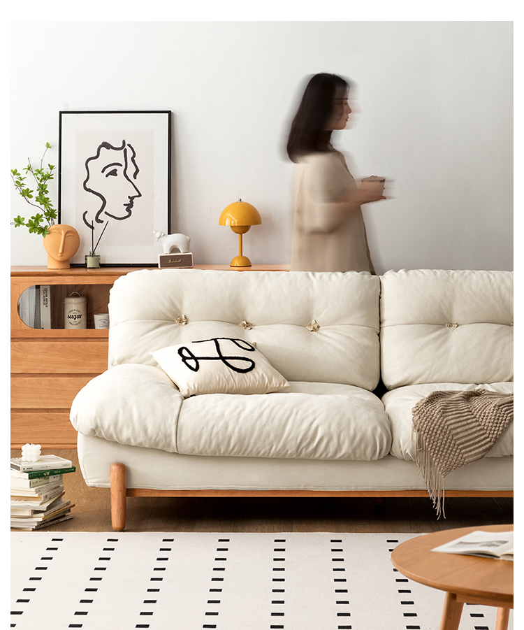 ふわもこクラウドソファ | 包み込まれるような座り心地のリビング