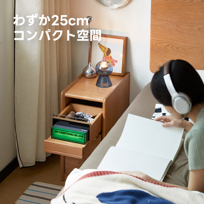 美品 CAGUUU チェリー材 サイドテーブル ナイトテーブル シンプル チェリー材 コンパクトナイトテーブル – CAGUUU