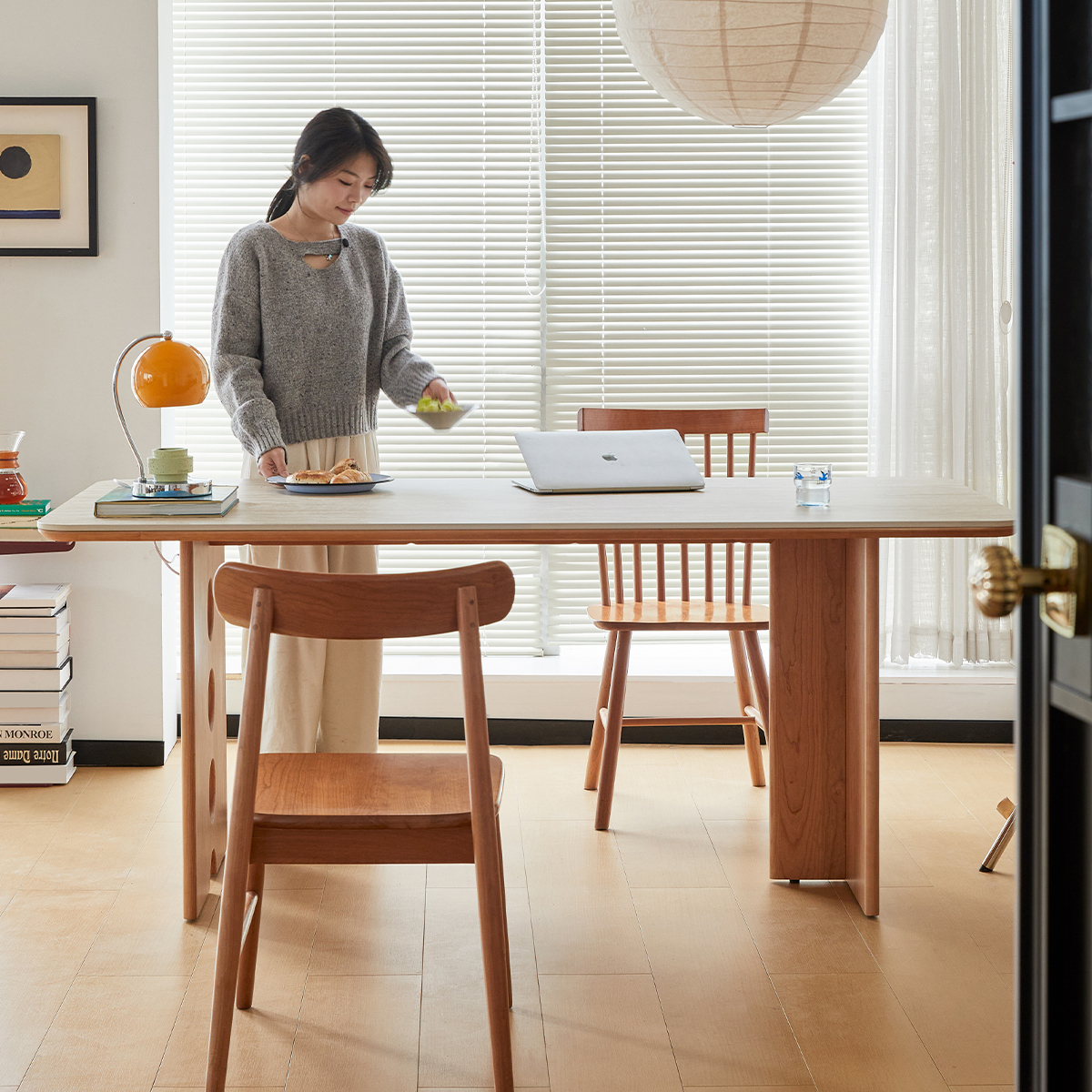 チェリー材 デザインダイニングテーブル