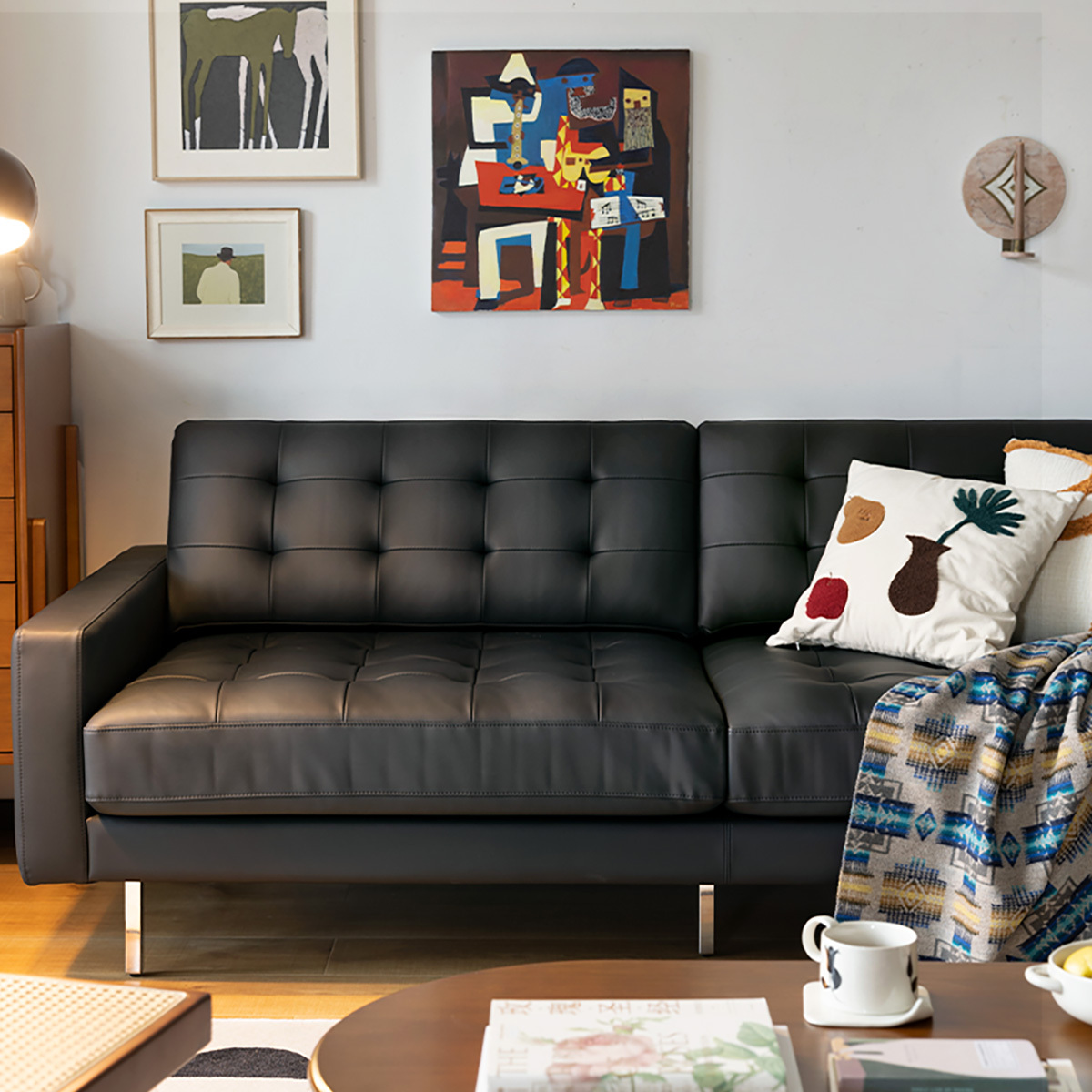 ブラッククラシックソファ