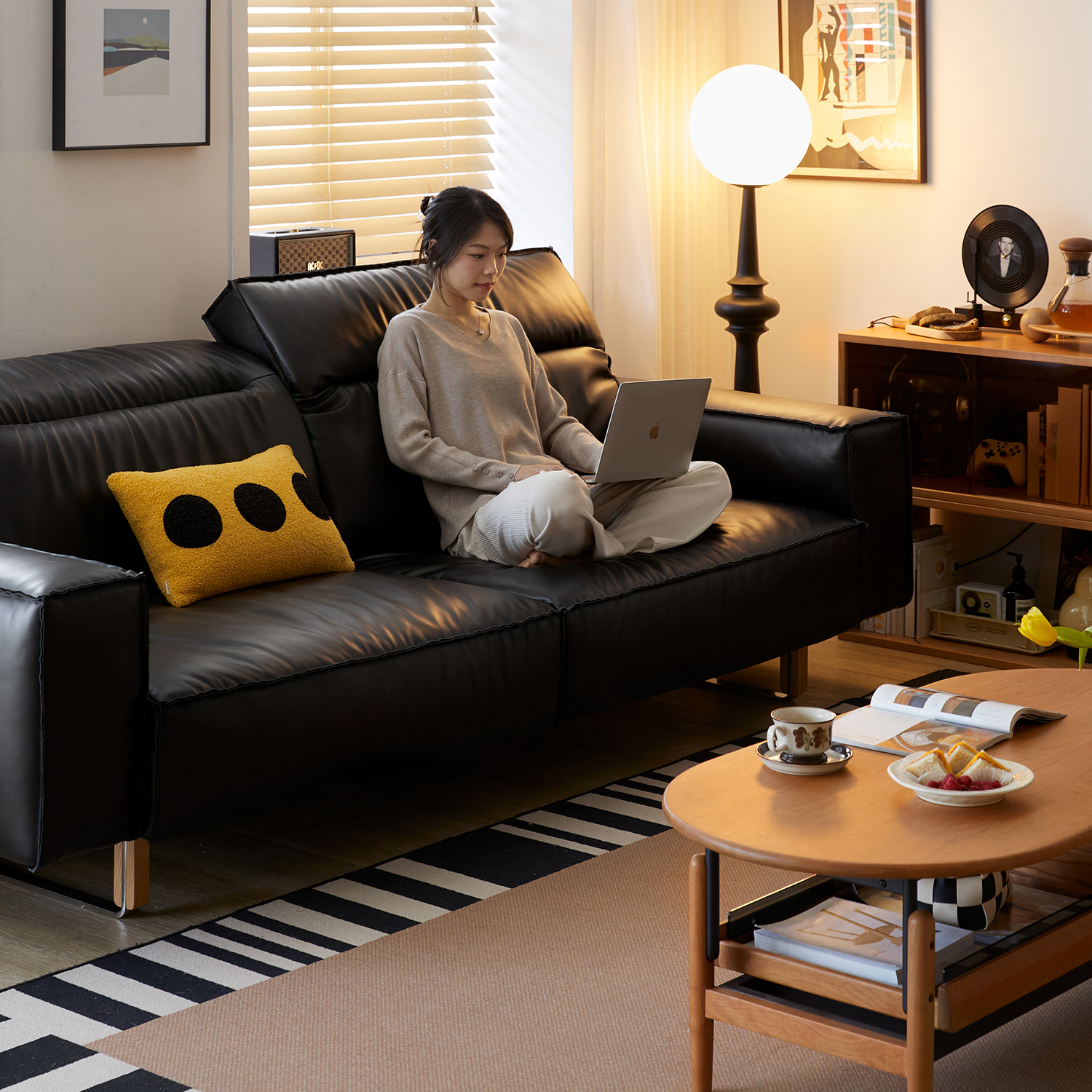 可動式ブラックレザー リビングソファ