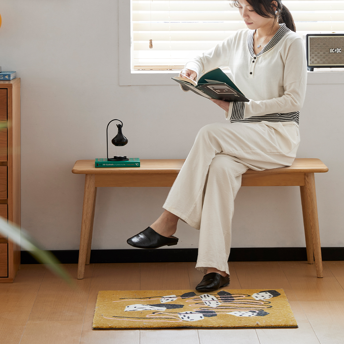 北欧風天然オーク材ダイニングベンチ