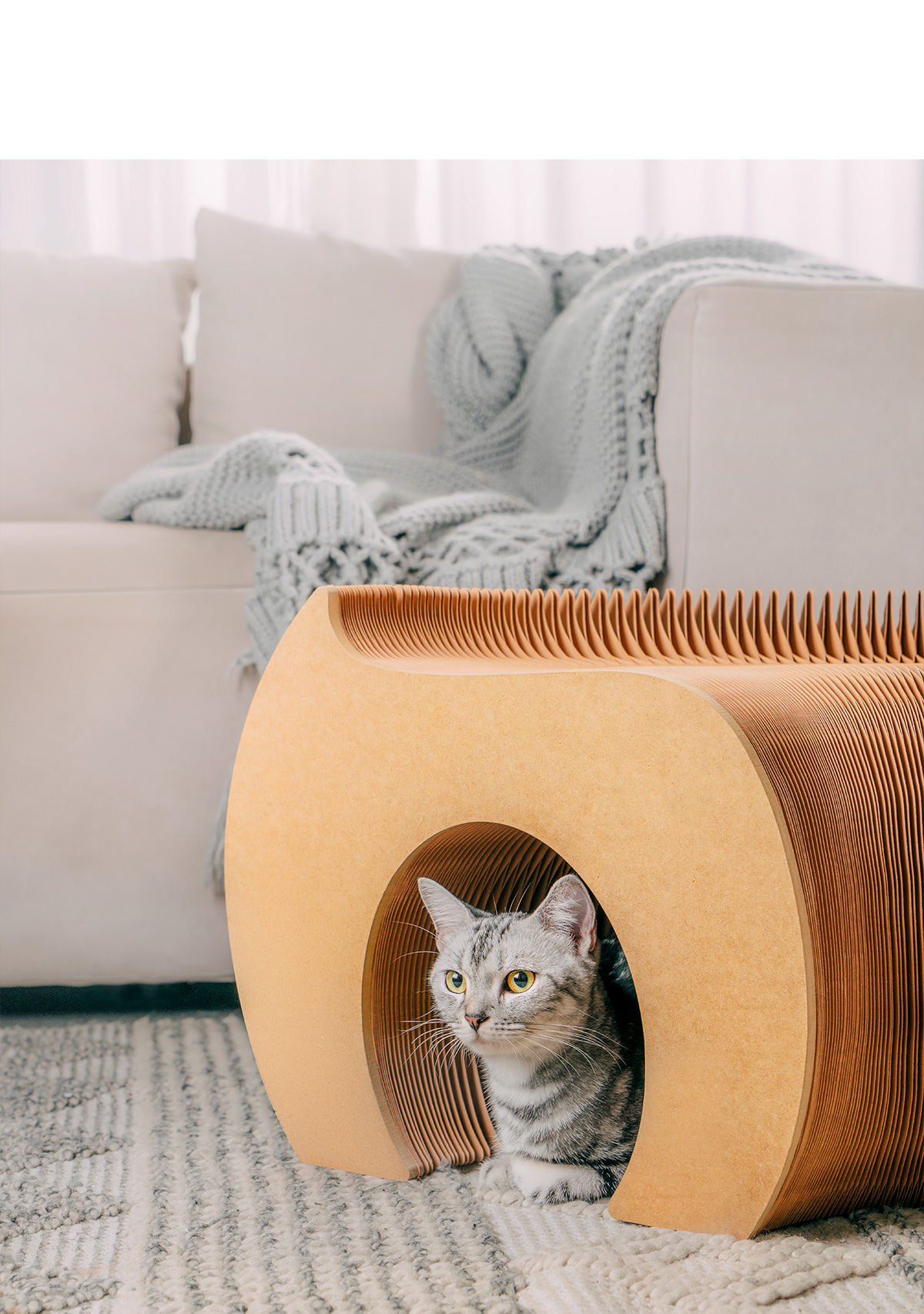 Kraft Paper 猫用トンネル型ベンチ | くぐって休めるやさしい遊び場