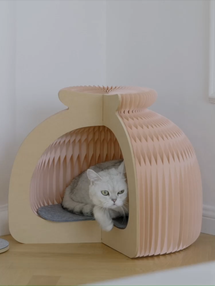 折りたたみペーパーキャットハウス