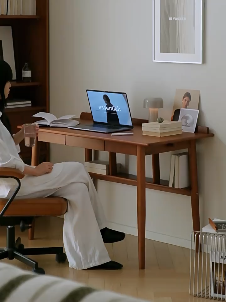 ツゲ材 天然木多機能パソコンデスク | 高級感と機能性を兼ね備えた