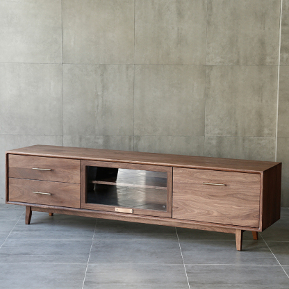 北欧風ウォールナットキャビネット