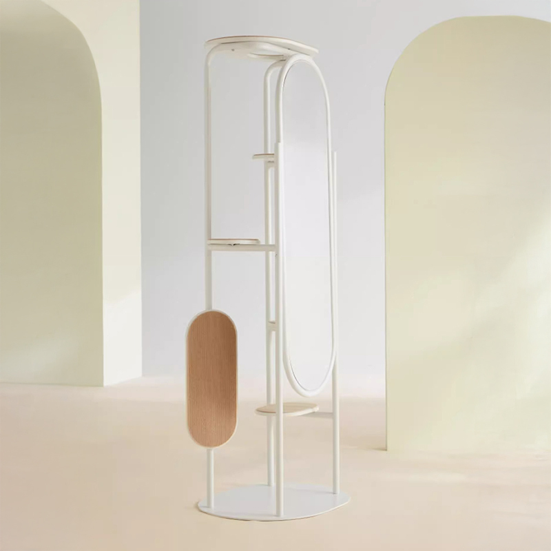 キャットタワーミラー