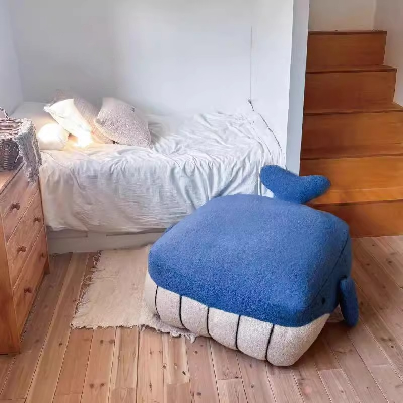 ミニホエールスツール