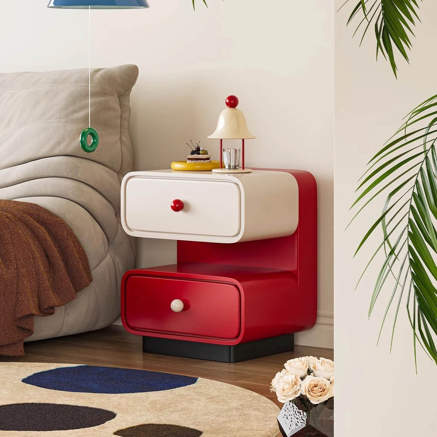 レトロモダンサイドキャビネット