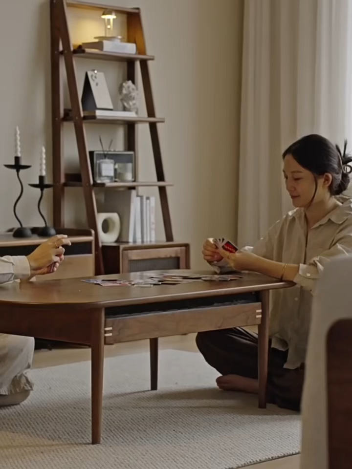 ウォールナット材 収納引き出し付きセンターテーブル