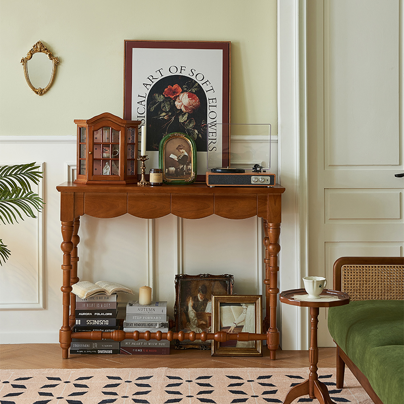 クラシック脚コンソールテーブル | ヴィンテージな雰囲気を引き立てる