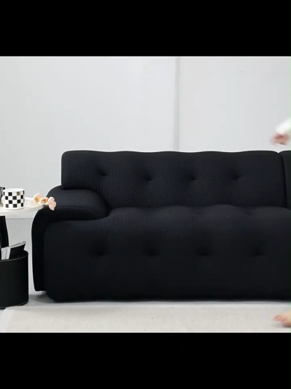 ボタンダウンローソファ