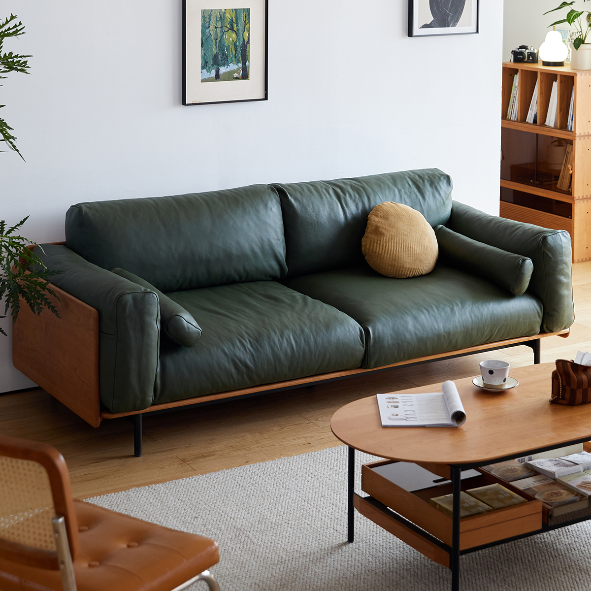 ウッドフレーム本革クッションソファ【カスタマイズ可】