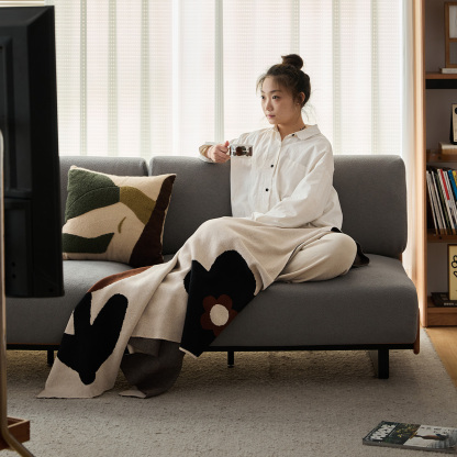 ヴィンテージ風ウッドフレームクッションソファ【カスタマイズ可】