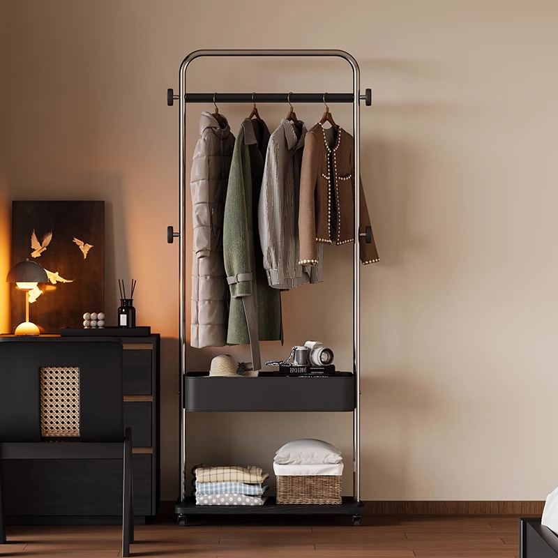 バスケット付きハンガーラック