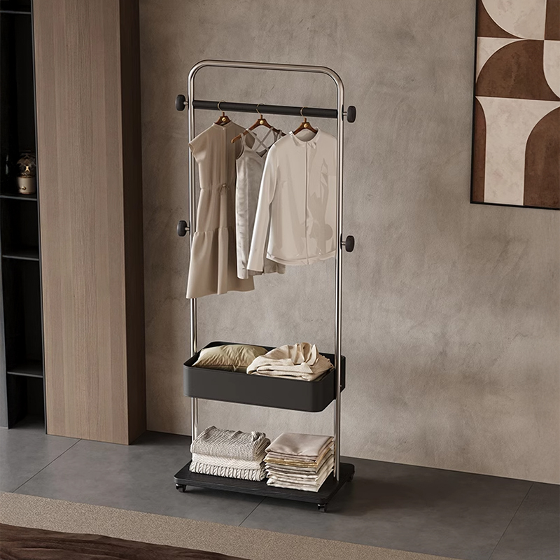 バスケット付きハンガーラック