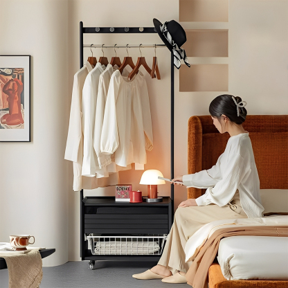 Woody Auraチェスト付き可動ハンガーラック | 機能性と高級感を