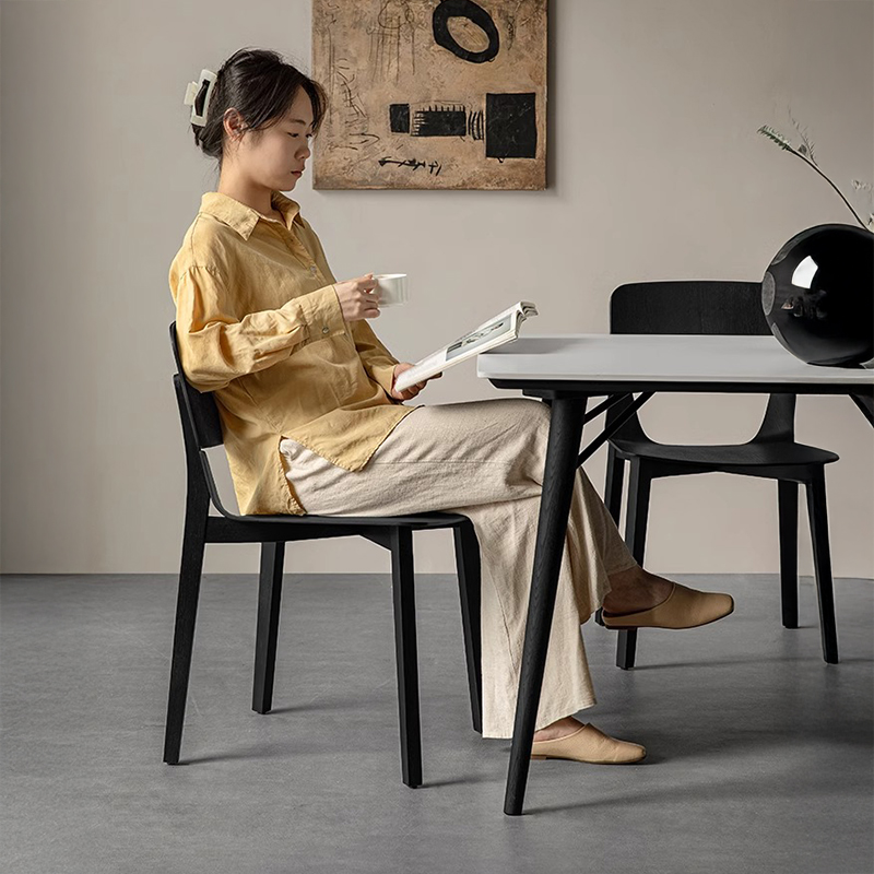 Woody Auraホワイトオーク材 モダンナチュラルダイニングチェア